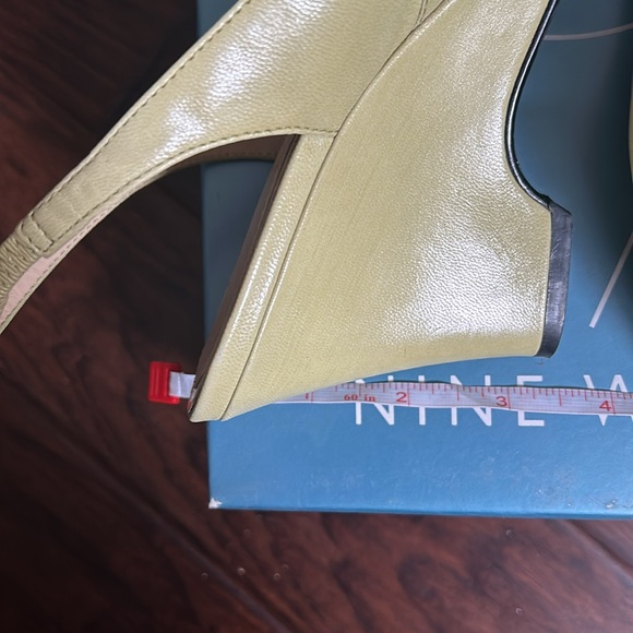Nine W. wedges - Picture 4 of 4